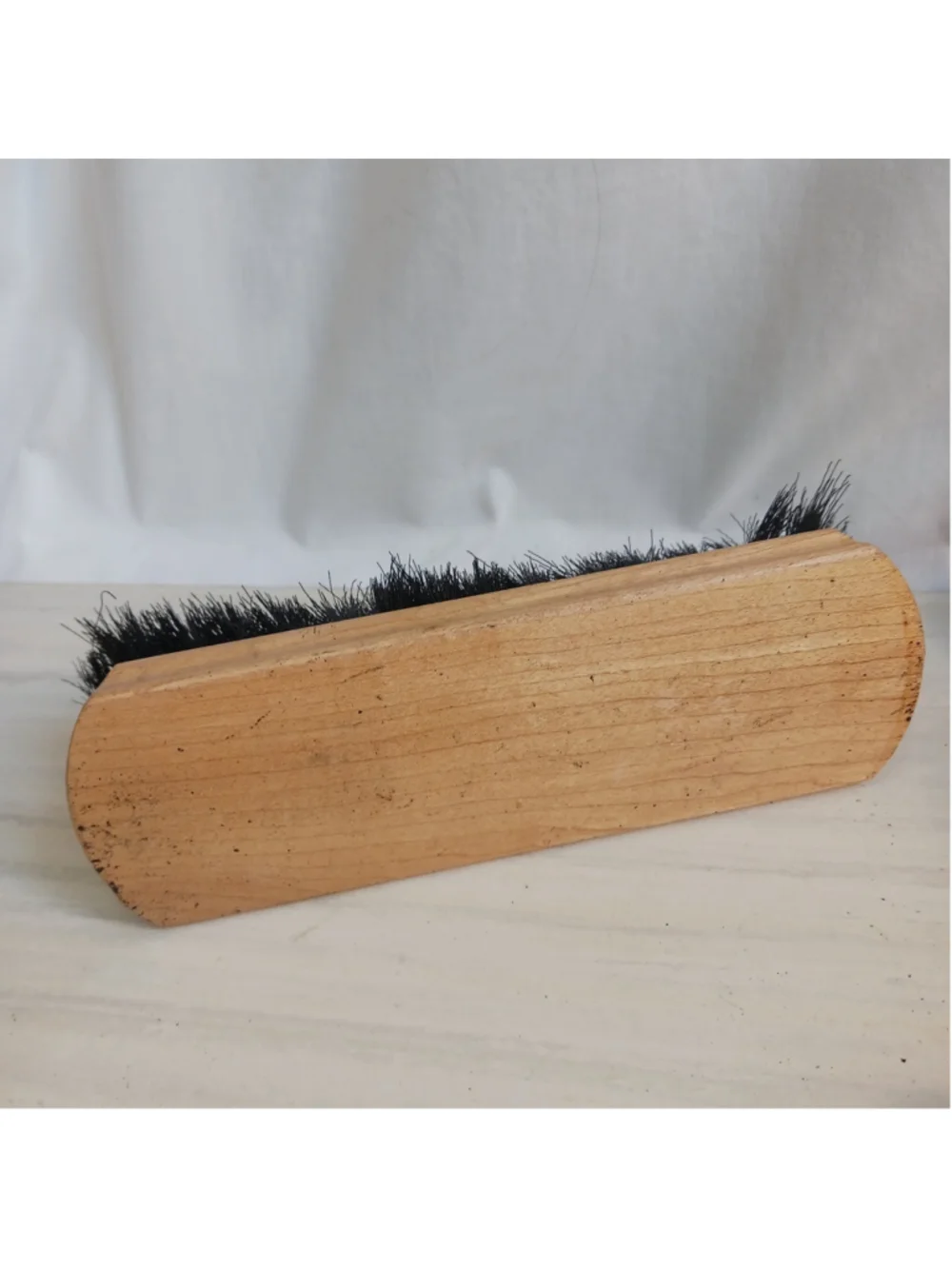 Lot Of 6 Vintage Shoe Shine Brushes Wooden Handle Horsehair, Kiwi Paddle